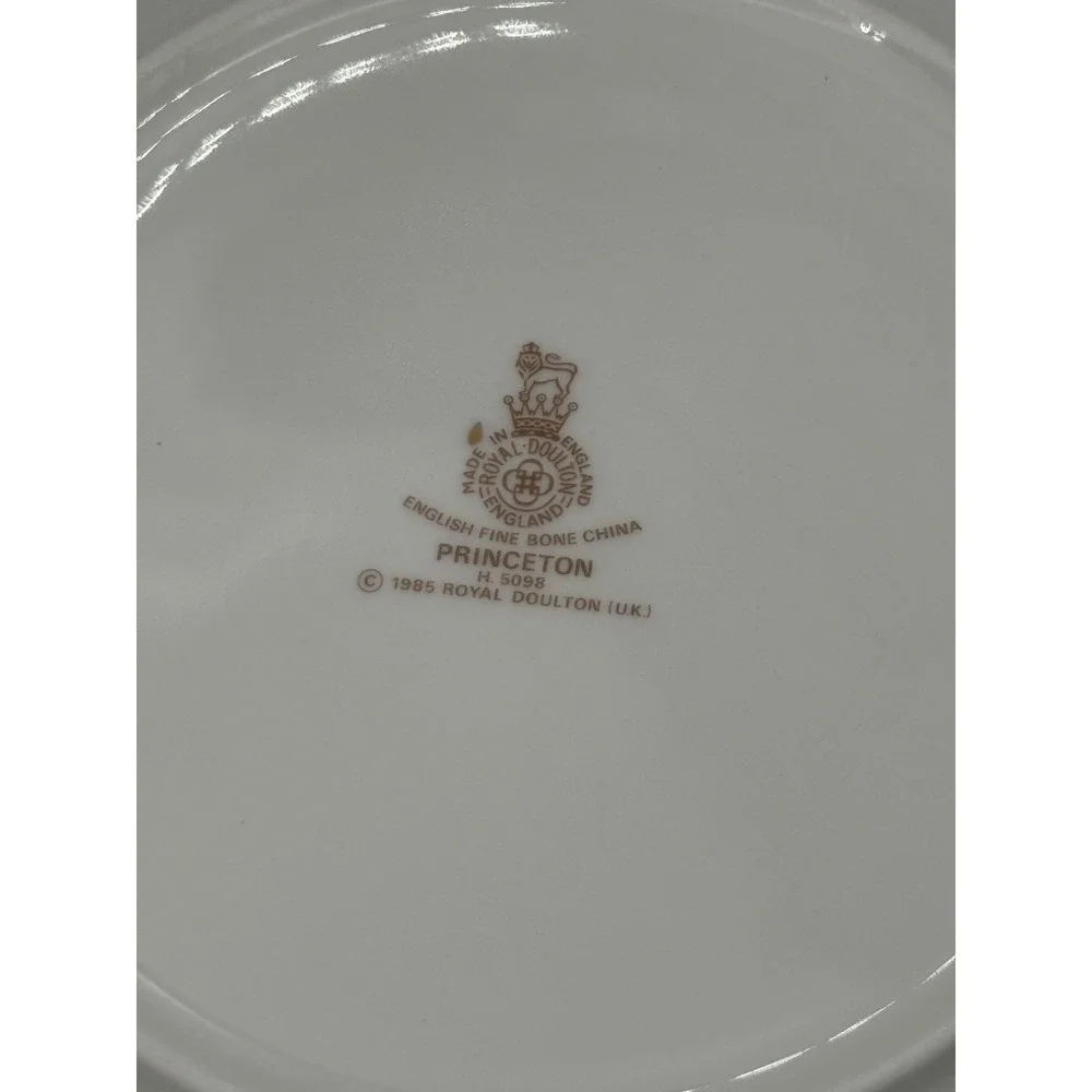 Royal Doulton Princeton H5098 Bone China Salad Plates Set of 4 DISCONTINUED‎